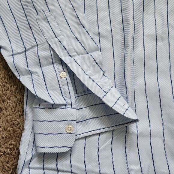 Ike Behar Button up - Picture 2 of 7